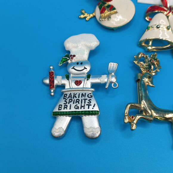 Vintage LOT: JEWELRY Snowman Bell Reindeer Brooches Earrings XMAS is Coming! - Picture 3 of 9